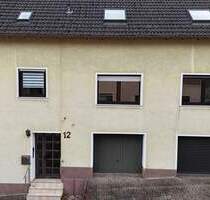 Großes Wohnhaus mit Einliegerwohnung und Garten in Altenkessel - Saarbrücken / Altenkessel