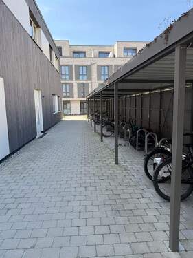 Fahrradabstellplatz - 