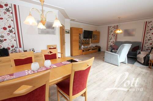 Wohn- und Essbereich - 