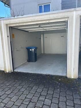 Garage.jpg - 