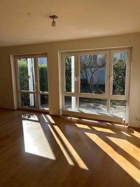 Blick zum Garten.jpg - Reihenmittelhaus mit 155,00 m&sup2; in Langenargen zum Kaufen