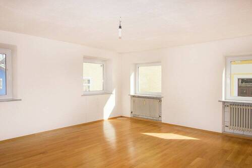 OG1 Raum 3 (Bild 1) - 