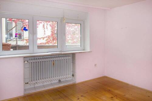 OG1 Raum 4 (Bild 1) - 