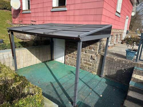 Überdachte Terrasse - Einfamilienhaus mit 103,00 m&sup2; in Bad Laasphe zum Kaufen