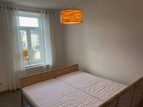 Schlafzimmer - 8 Zimmer Doppelhaushälfte in Lengenfeld