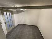 032_ehemaliger_Heizraum_neu_gefliest.JPEG - 