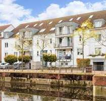 Leineinsel: Kompaktes Wohnjuwel am Wasser mit Loggia und KFZ-Stellplatz - Hannover Döhren