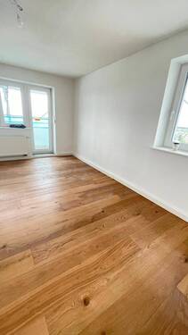 Wohnzimmer - 2 Zimmer Etagenwohnung in Eppelheim