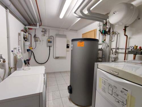 Heizungs- und Waschraum - 