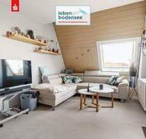 Freundliche und helle Wohnung mit Loggia und schöner Sicht auf Weiher und Weinreben - Meersburg