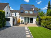 1.Terrasse/Kunstrasen/Grilleck - 