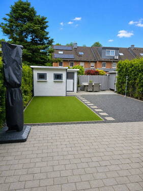 Terrasse/Gartenhaus/Garten - 