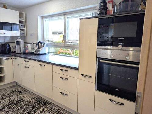 Viel Platz für maximales Kochvergnügen! - Reihenendhaus mit 140,00 m² in Giengen an der Brenz zum Kaufen