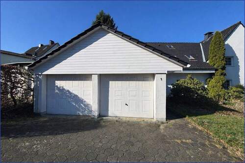 Doppelgarage - 5 Zimmer Doppelhaushälfte zum Kaufen in Essen