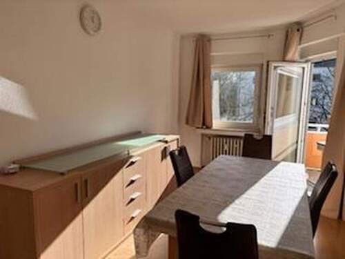 Wohnzimmer - Etagenwohnung mit 88,00 m&sup2; in Bonn zum Kaufen