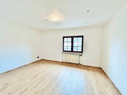 Zimmer 2 - 