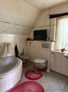 Wohnung Festmieter Obergeschoss - 