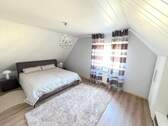 Schlafzimmer 3 - DG
- 