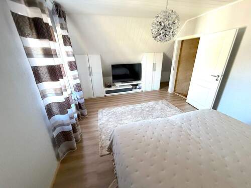 Schlafzimmer 3 - DG
- 