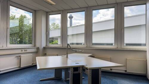 Büro - Büro mit 211,00 m&sup2; in Böblingen zur Miete