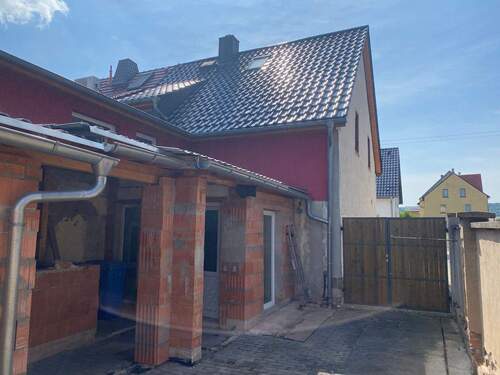 Nebengebäude - Doppelhaushälfte mit 110,00 m&sup2; in Laucha an der Unstrut zum Kaufen