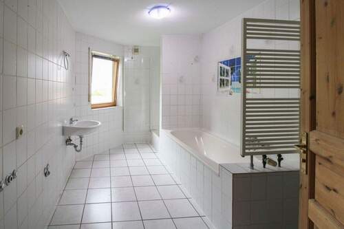 Badezimmer EG - 
