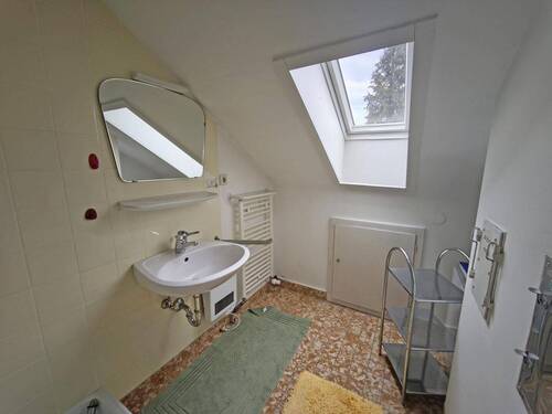 Badezimmer DG - 