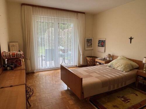 Schlafzimmer EG - 