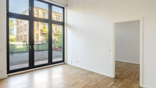 Wohnzimmer - 2 Zimmer Terrassenwohnung in Berlin