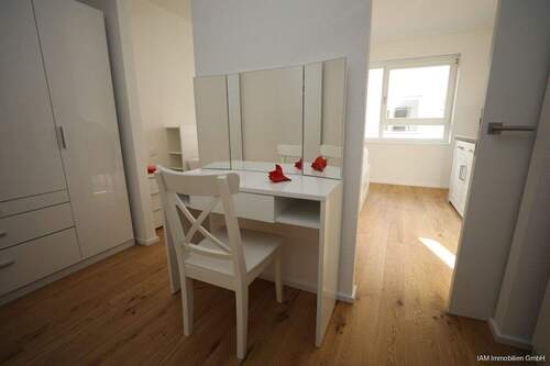 Ankleidezimmer 1. OG - 