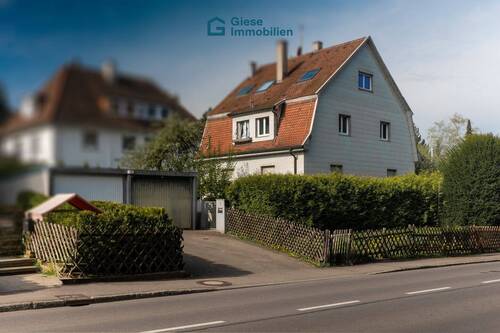 Außenaufnahme - 8 Zimmer Mehrfamilienhaus, Wohnhaus in Stuttgart