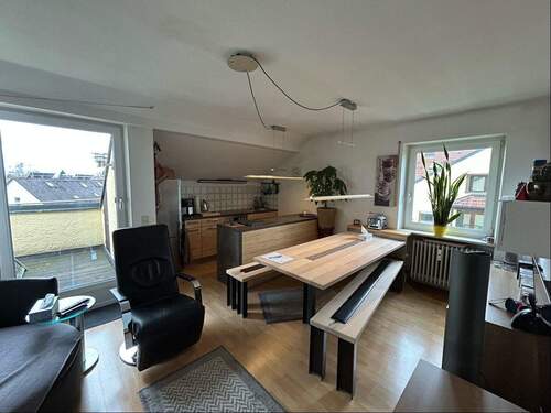 Wohnraum - Etagenwohnung mit 50,00 m&sup2; in Rosenheim zum Kaufen