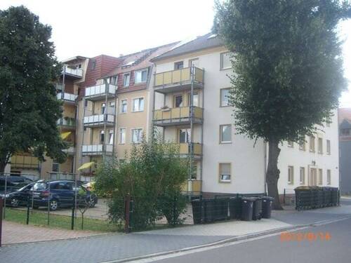 Hofansicht - **3-Raumwohnung im 2. OG -zentrumsnah mit Balkon**
