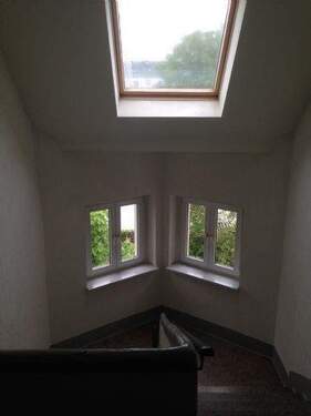 Treppenhaus - 1 Zimmer Etagenwohnung zur Miete in Chemnitz