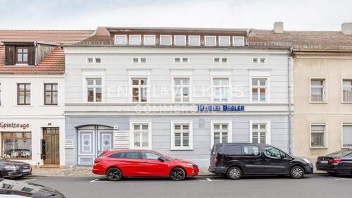 Front - Wohn- und Geschäftshaus in zentraler Lage von Luckenwalde mit Potential