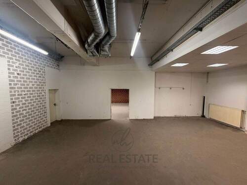 3.jpg - Halle in Hamburg