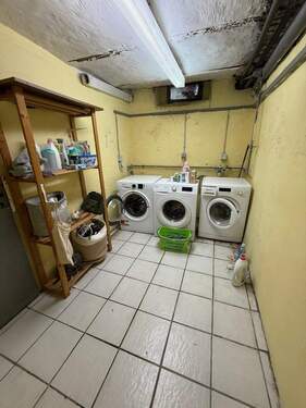 Gemeinschaftswaschraum - 