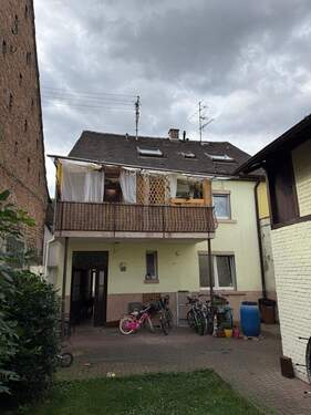 Hausrückseite - 1 Zimmer Mehrfamilienhaus, Wohnhaus in Mannheim / Friedrichsfeld