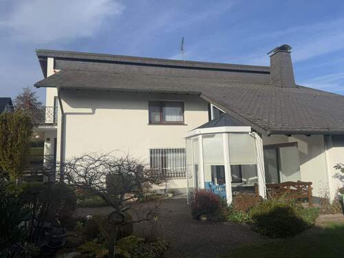 Gartenansicht - 7 Zimmer Einfamilienhaus in Sundern