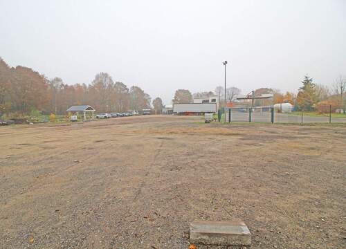 Gewerbegrundstück - Einfamilienhaus in Wahlstedt