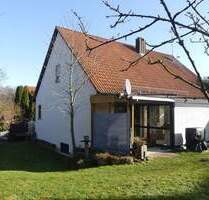 Vermietetes Einfamilienhaus mit Doppelgarage! Sehr gute Lage in Heilsbronn-Bonnhof!