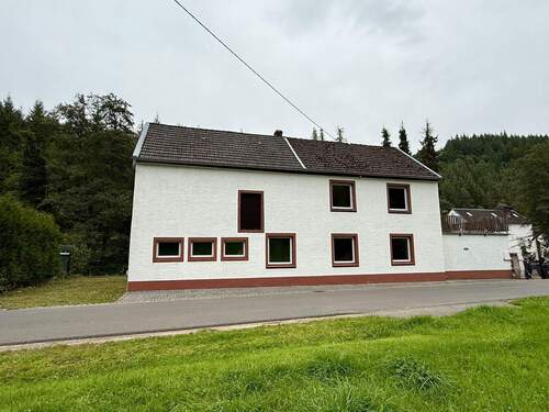 IMG_0910.jpeg - 5 Zimmer Mehrfamilienhaus, Wohnhaus zum Kaufen in Karlshausen