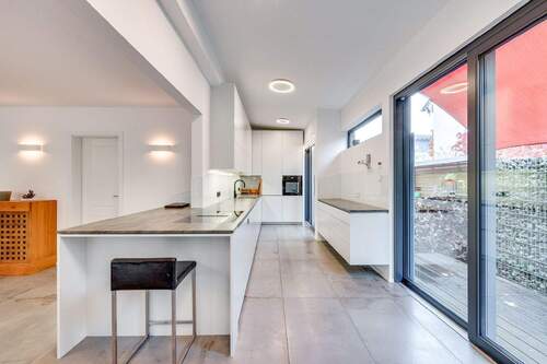 Wohnküche - Reihenendhaus mit 204,40 m&sup2; in München zum Kaufen