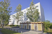 Ansicht hinten - 3 Zimmer Etagenwohnung zur Miete in Halle (Saale)