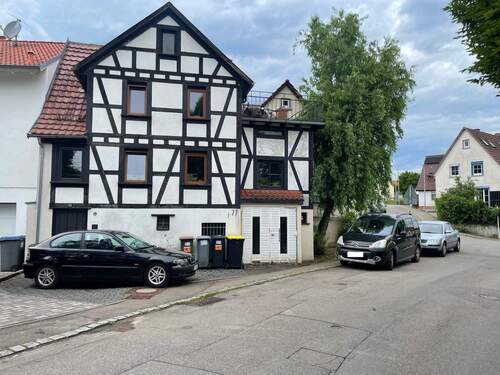 Außenansicht - 3 Zimmer Etagenwohnung zum Kaufen in Reutlingen