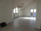 Wohnzimmer - Etagenwohnung mit 75,00 m² in Biebesheim zum Kaufen