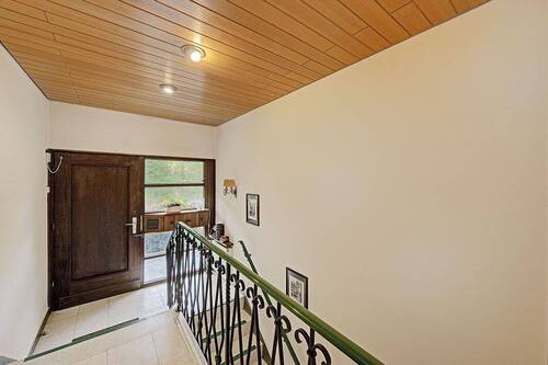 Hauseingang - 6 Zimmer Einfamilienhaus zum Kaufen in Dortmund