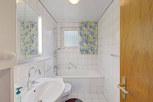 Wannenbad im EG - Einfamilienhaus mit 167,00 m&sup2; in Dortmund zum Kaufen