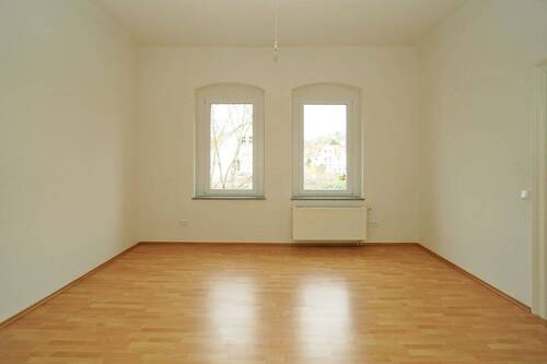 Wohnen - 4 Zimmer Etagenwohnung zur Miete in Radebeul