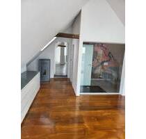 Offen - Hell - Besonders - 675,00&nbsp;EUR Kaltmiete, ca.&nbsp; 80,00&nbsp;m&sup2;&nbsp;Wohnfl&auml;che in Auderath (PLZ: 56766)